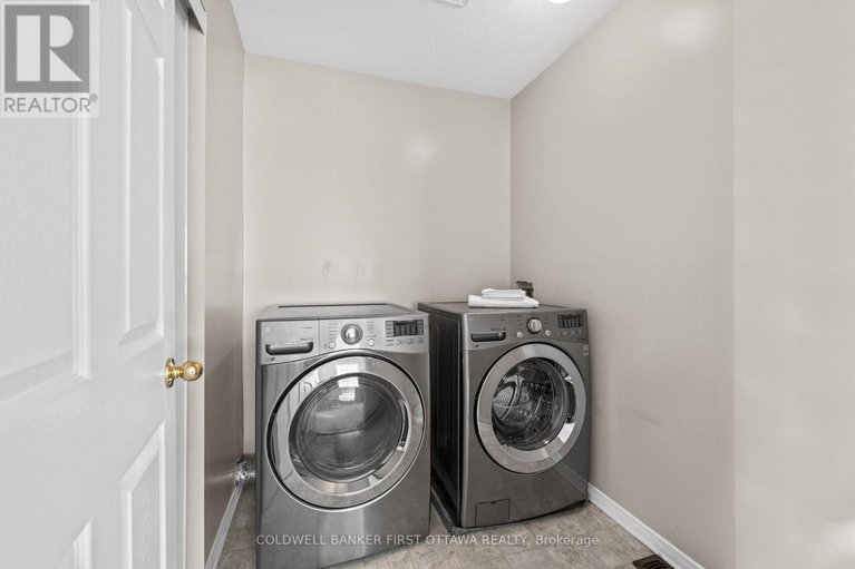 28975858/20-fieldberry-private/stonebridge/ottawa/ontario/K2J5E8_25