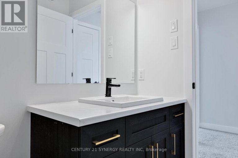 28643715/13-helen-street/north-stormont-finch-twp/north-stormont/ontario/K0A1R0_43