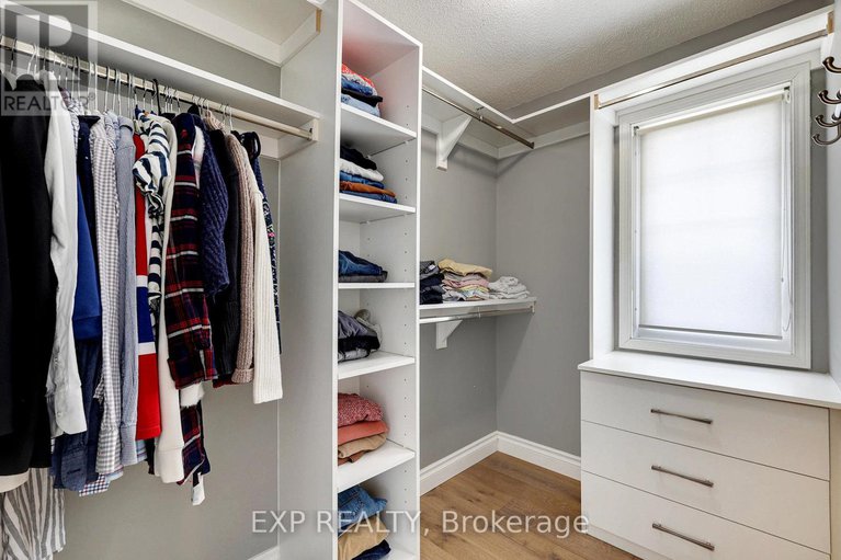 29167709/26-thresher-avenue/stittsville-central/ottawa/ontario/K2S1X8_24