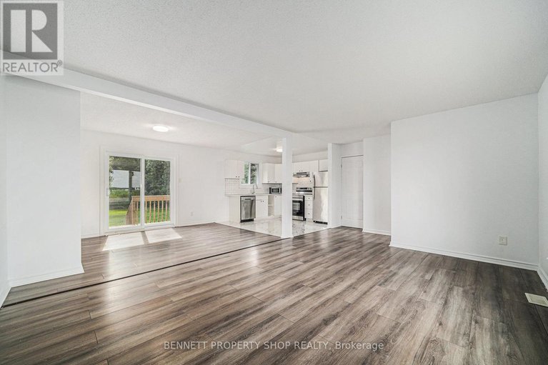 28613601/3316-gregoire-road/osgoode-twp-east-incl-kenmore/ottawa/ontario/K4R1E5_18