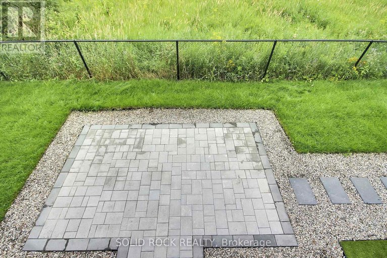 29667362/42-conch-way/mahogany-community/ottawa/ontario/K4M0M4_50