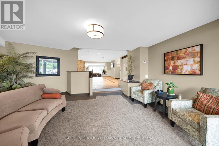 28727418/711-1171-ambleside-drive/woodroffe/ottawa/ontario/K2B8E1_6