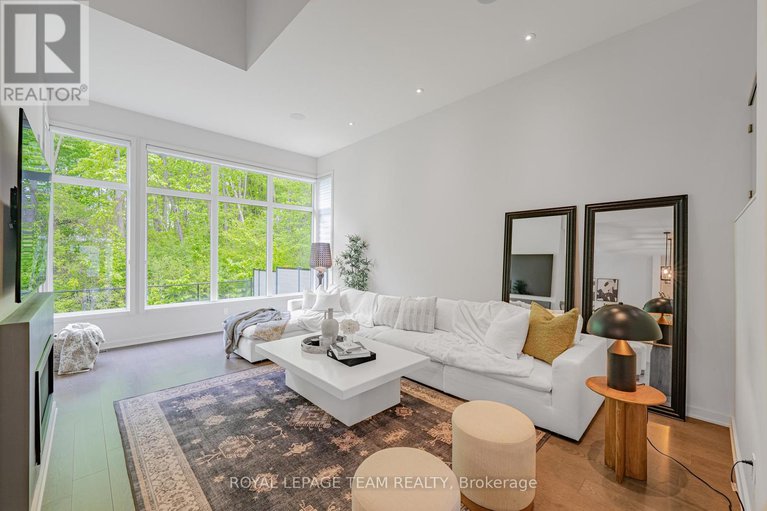 28358641/935-atrium-ridge/riverside-southgloucester-glen/ottawa/ontario/K4M0N9_24