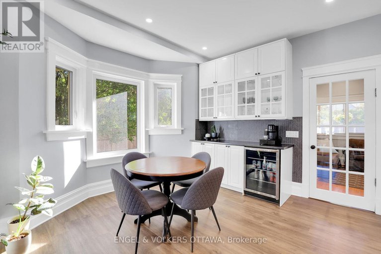 28906803/10-ida-street-s/arnprior/arnprior/ontario/K7S3A4_19