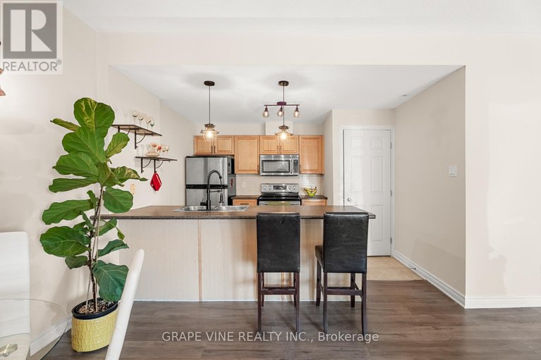 28628739/d-165-crestway-drive/barrhaven-east/ottawa/ontario/K2G7C8_13