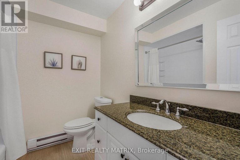 29615366/20-458-briston-private/hunt-club-park/ottawa/ontario/K1G5R4_17