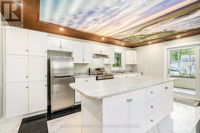 28285756/5066k-lorne-bridge-road/osgoode/ottawa/ontario/K4M1B4_16