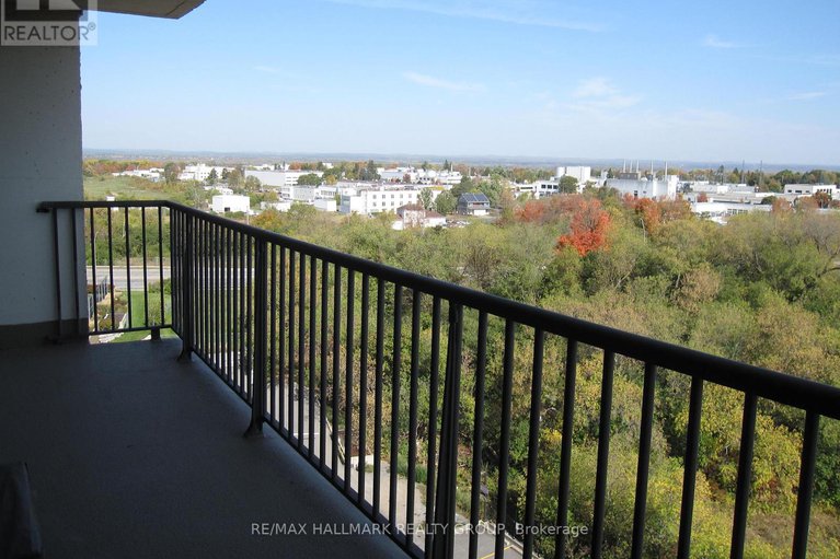 28963578/1007-665-bathgate-drive/carson-meadows/ottawa/ontario/K1K3Y4_15
