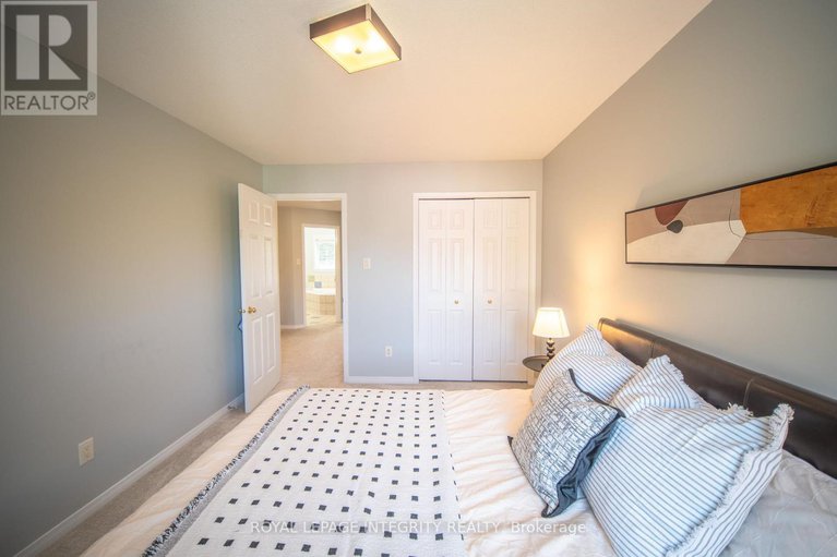 28938976/29-kettleby-street/beaverbrook/ottawa/ontario/K2K3C4_25