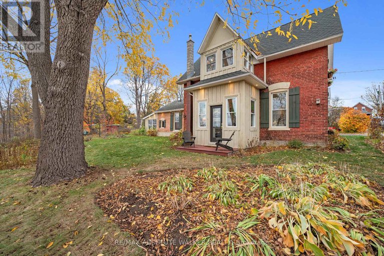 29162989/40-thomas-street/almonte/mississippi-mills/ontario/K0A1A0_31