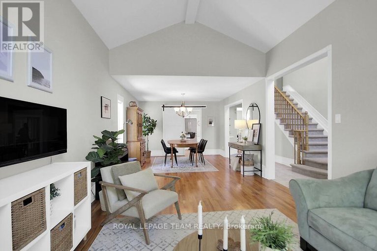 28519843/23-windgate-crescent/emerald-meadowstrailwest/ottawa/ontario/K2M2X1_8