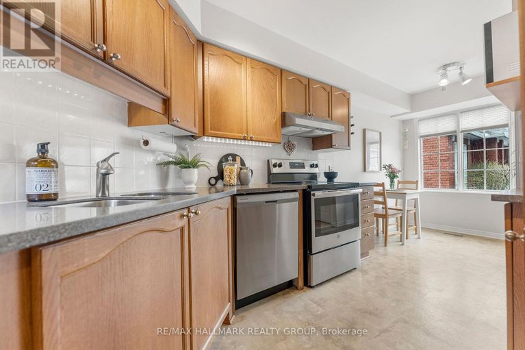 28280544/110h-centrepointe-drive/centrepointe/ottawa/ontario/K2G6K3_14