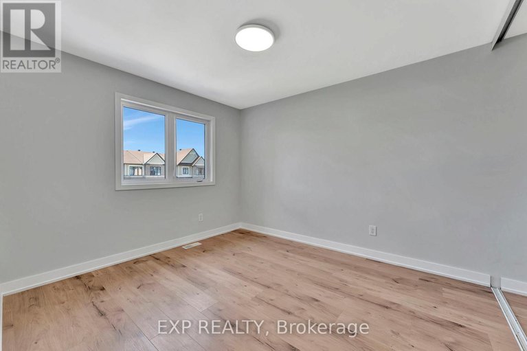 28465560/227-terrapin-terrace/avalon-east/ottawa/ontario/K4A0A6_35