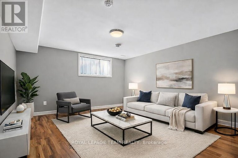 29376462/464-honeyborne-street/almonte/mississippi-mills/ontario/K0A1A0_35