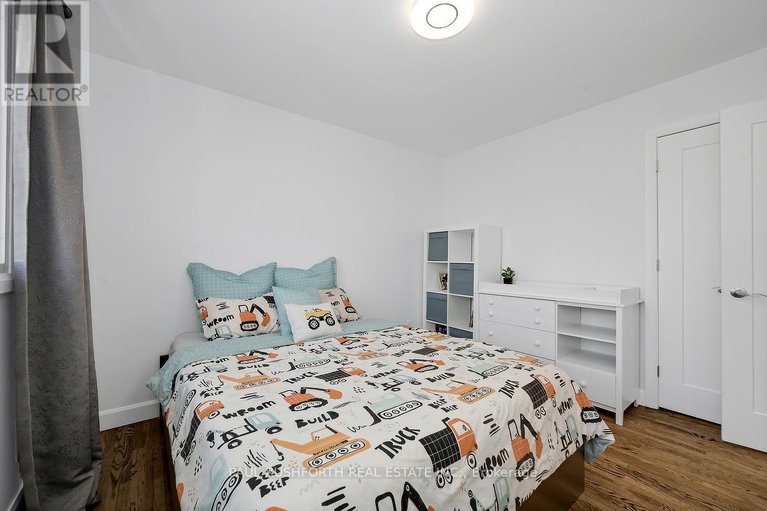 29603327/2725-baylie-avenue/redwood-park/ottawa/ontario/K2H6Y7_28