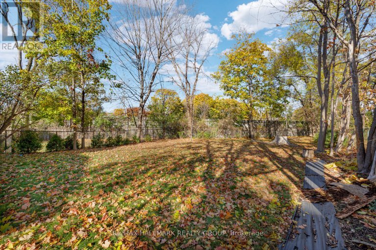 29072186/163-ruskin-street/civic-hospital/ottawa/ontario/K1Y4B9_27