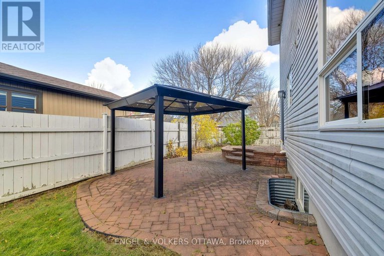 29096516/26-carleton-cathcart-street/stittsville-south/ottawa/ontario/K2S1M7_44