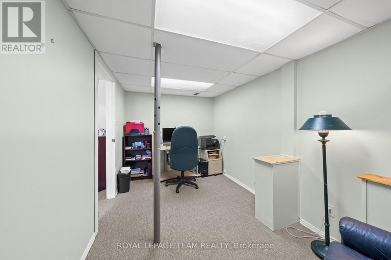 29528720/7942-decarie-drive/orleans-wood/ottawa/ontario/K1C2K3_28