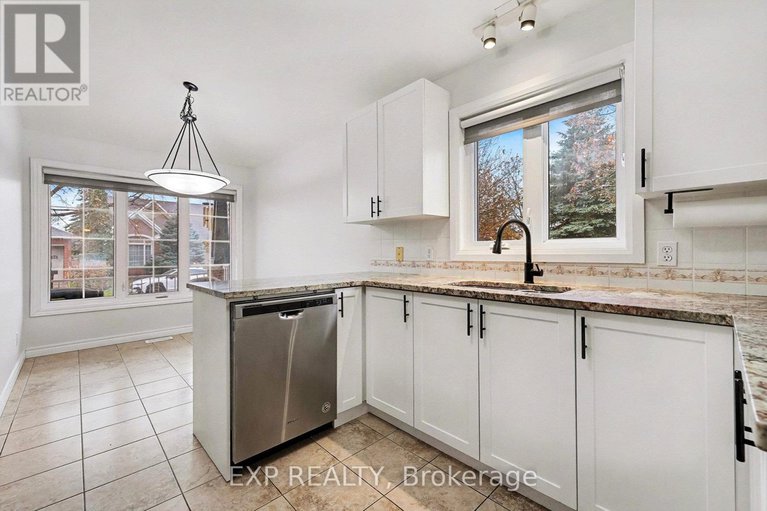 29131765/17-windchime-crescent/barrhaven-east/ottawa/ontario/K2G6J3_16