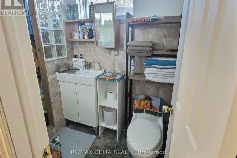 28138869/353-russell-road/clarencerockland-twp/clarence-rockland/ontario/K0A2A0_14
