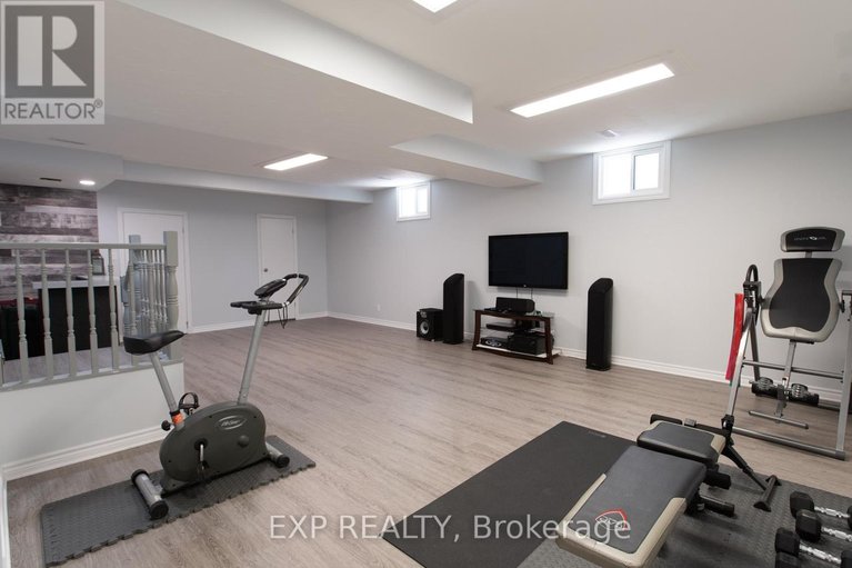 29593883/1534-rosebella-avenue/blossom-parkkemp-parkfindlay-creek/ottawa/ontario/K1T1E8_37