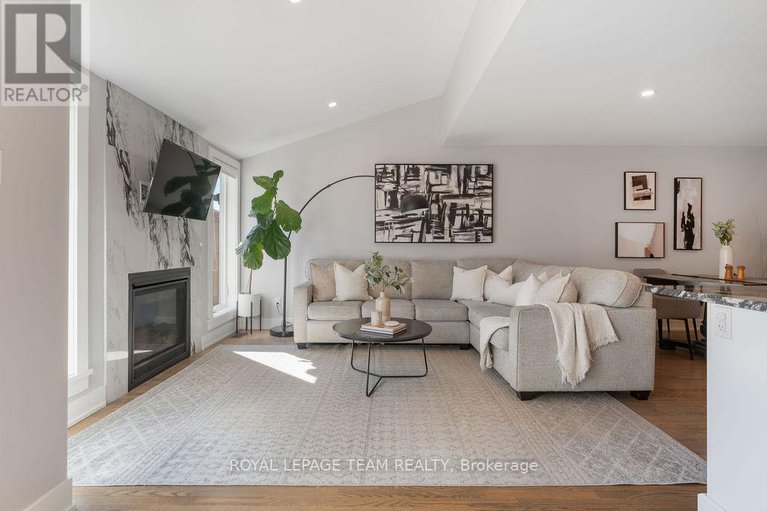 28963123/321-proud-walk/stittsville-south/ottawa/ontario/K2S2L6_22