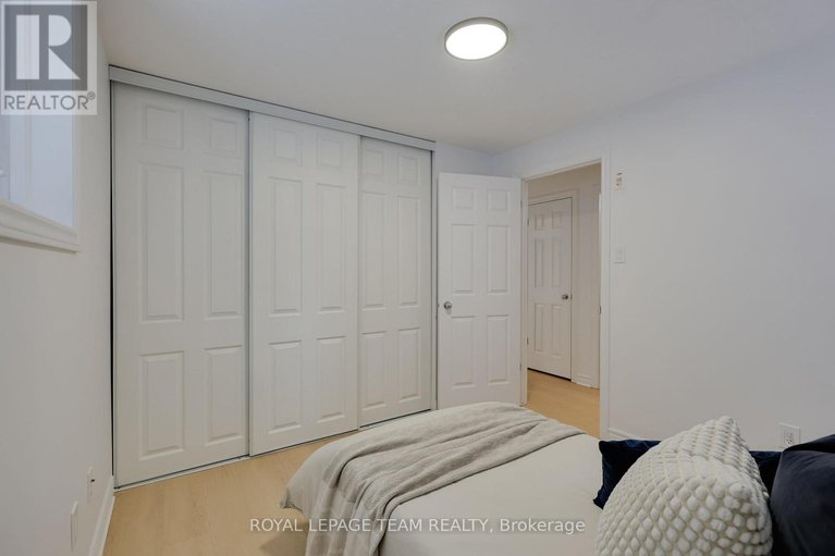 29232686/2-369-paseo-private/centrepointe/ottawa/ontario/K2G4N7_35