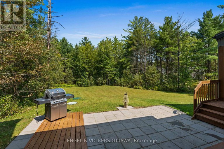 29343287/108-edith-margaret-place/huntley-ward-north-east/ottawa/ontario/K2W1A8_41