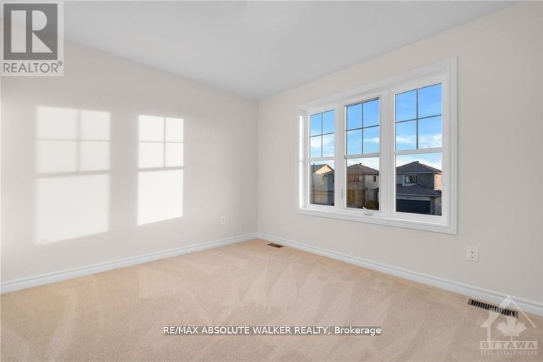 28242948/702-du-rivage-street/town-of-rockland/clarence-rockland/ontario/K4K0K1_25