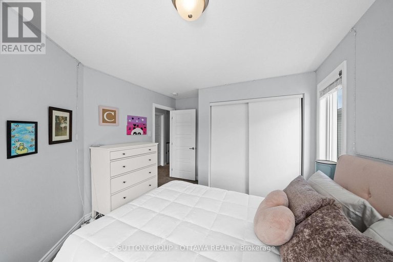 29576737/1013-manege-street/stittsville-south/ottawa/ontario/K2S0Y8_24