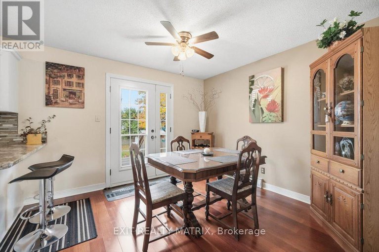 29023600/39-george-street/village-of-russell/russell/ontario/K4R1C2_8