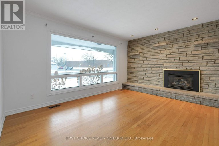 29169954/1753-heron-road/urbandale-acres/ottawa/ontario/K1V6A2_6