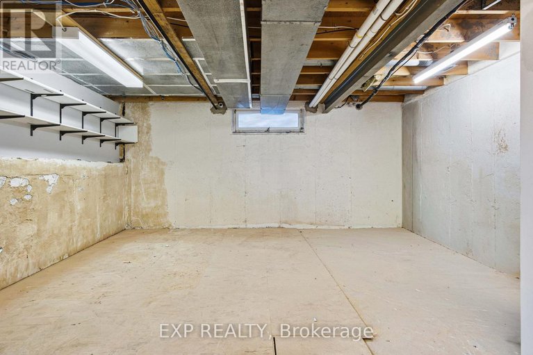 29215981/2158-fillmore-crescent/beacon-hill-north/ottawa/ontario/K1J6A4_44