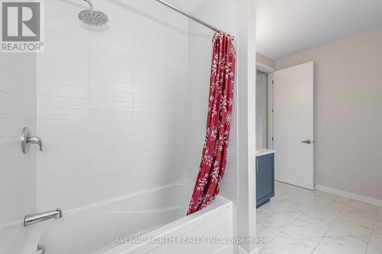 28860018/161-rugosa-street/half-moon-bay/ottawa/ontario/K2J6X4_18