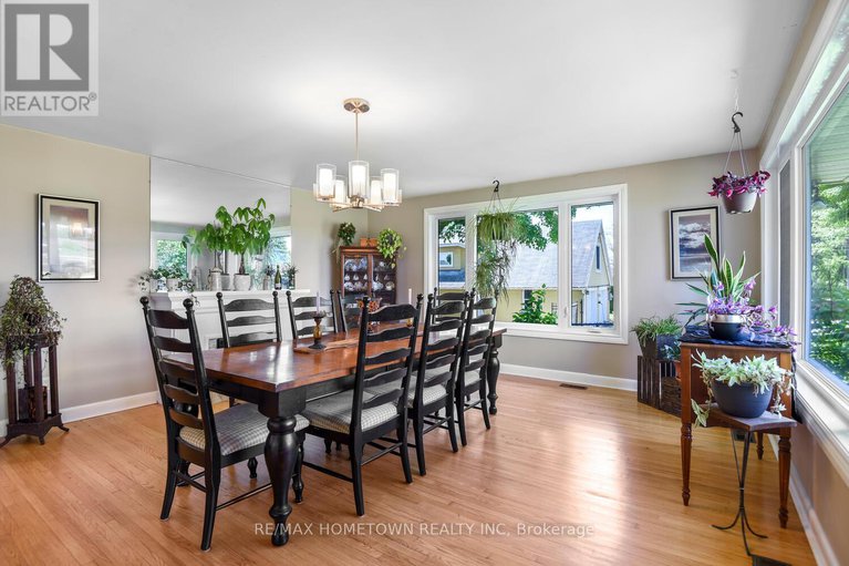28510272/1643-county-road-2-road/augusta-twp/augusta/ontario/K0E1T0_9