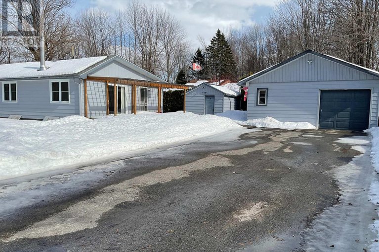 29390221/21052-birch-avenue/south-glengarry-lancaster-twp/south-glengarry/ontario/K0C1N0_2