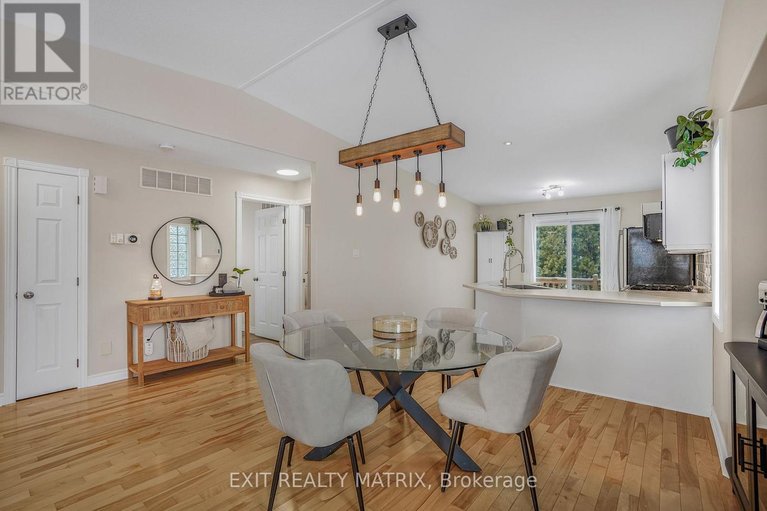 29648869/403-centenaire-street/embrun/russell/ontario/K0A1W0_7