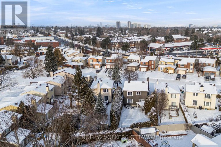 29373650/29-valley-ridge-street/borden-farmstewart-farmcarleton-heightsparkwood-hills/ottawa/ontario/K2E7W3_48