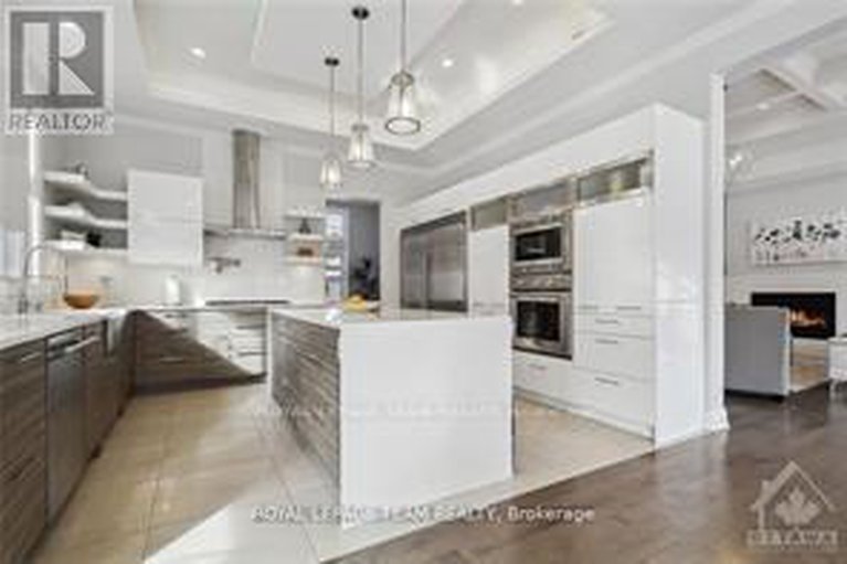 28941277/525-leimerk-court/manotick-village-manotick-estates/ottawa/ontario/K4M0B2_15