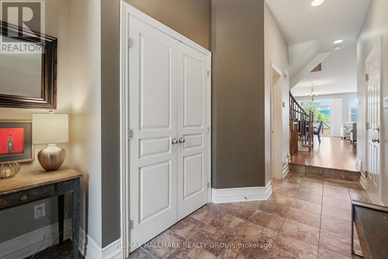 28645082/32-mccooeye-lane/stittsville-central/ottawa/ontario/K2S1B9_7