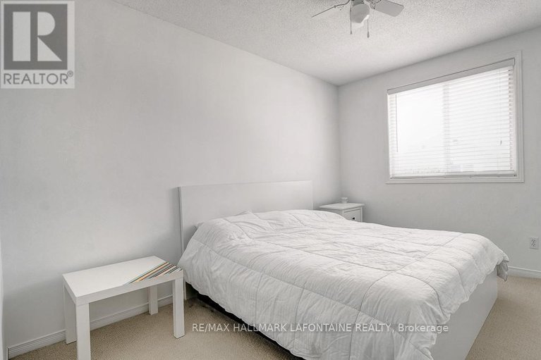 29570539/315-rustic-hills-crescent/springridgeeast-village/ottawa/ontario/K4A5A8_37