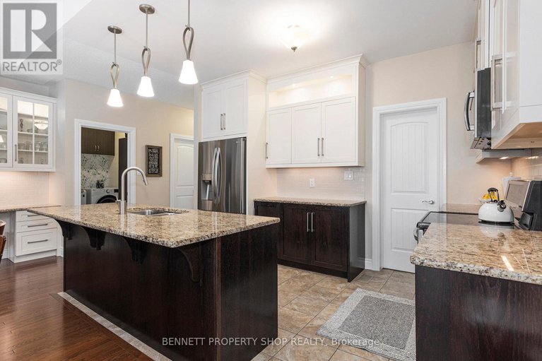 28615405/123-elfin-grove/emerald-meadowstrailwest/ottawa/ontario/K2V0B9_8