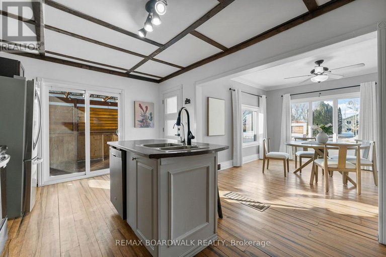 29447130/36-main-street/finch/north-stormont/ontario/K0C1K0_15