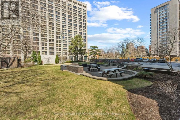 29666803/1003-71-somerset-street-w/ottawa-centregolden-triangle/ottawa/ontario/K2P2G2_48