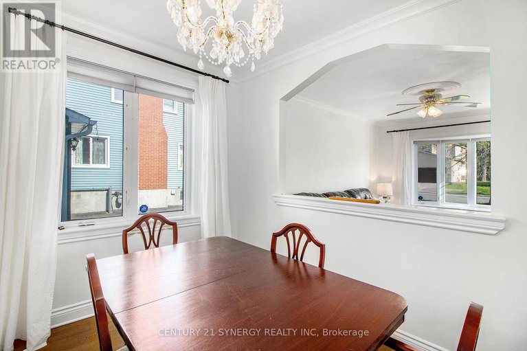 28332843/453-pleasant-park-road/alta-vistafaircrest-heights/ottawa/ontario/K1H5M9_8