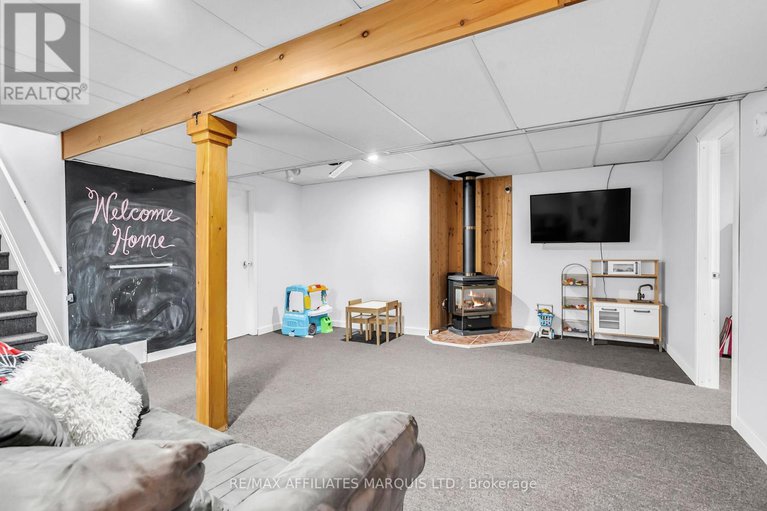 29072525/17-napier-street/ingleside/south-stormont/ontario/K0C1M0_23