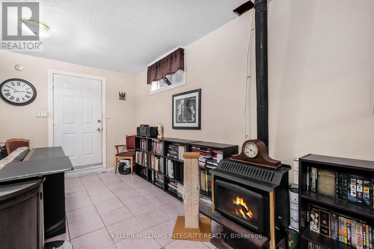 28438743/1384-chatelain-avenue/carlington/ottawa/ontario/K1Z8A8_20