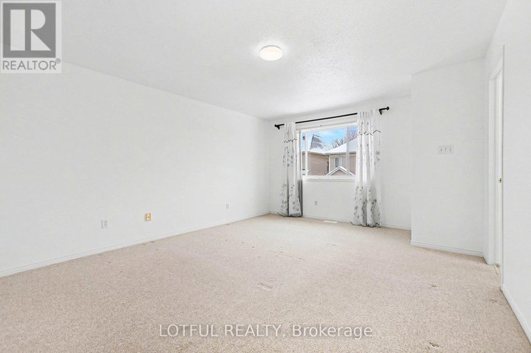 29228355/13-villandry-street/barrhaven-east/ottawa/ontario/K2G6X7_17