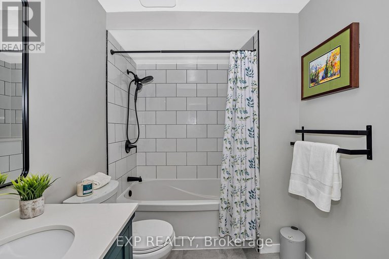 28837598/1943-longman-crescent/chateauneuf/ottawa/ontario/K1C5G8_26