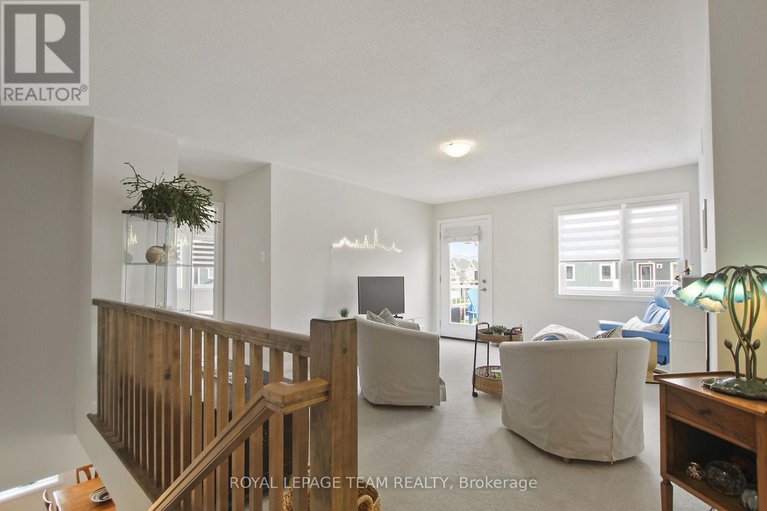 28291753/506-oldenburg-avenue/btwn-franktown-rd-fallowfield-rd/ottawa/ontario/K0A2Z0_20